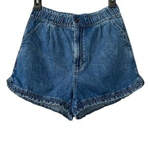 American Eagle High Waisted Ruffle Hem Denim Mom Shorts Size 2